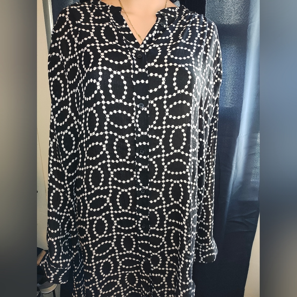 Black and White Patterned Blouse